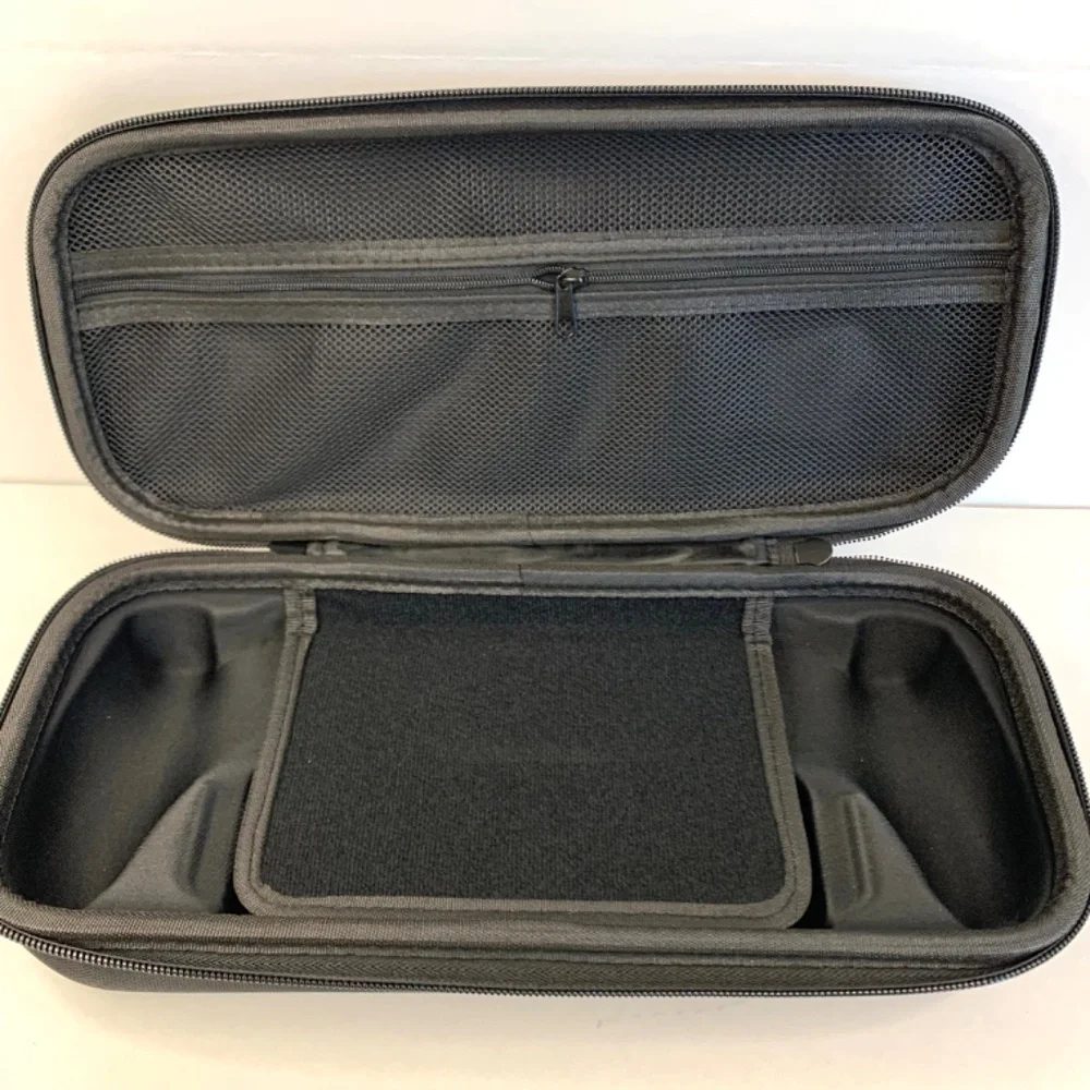 Toys Gaming/Accessories Travel hard shell Case/Silicone sleeve/black controller